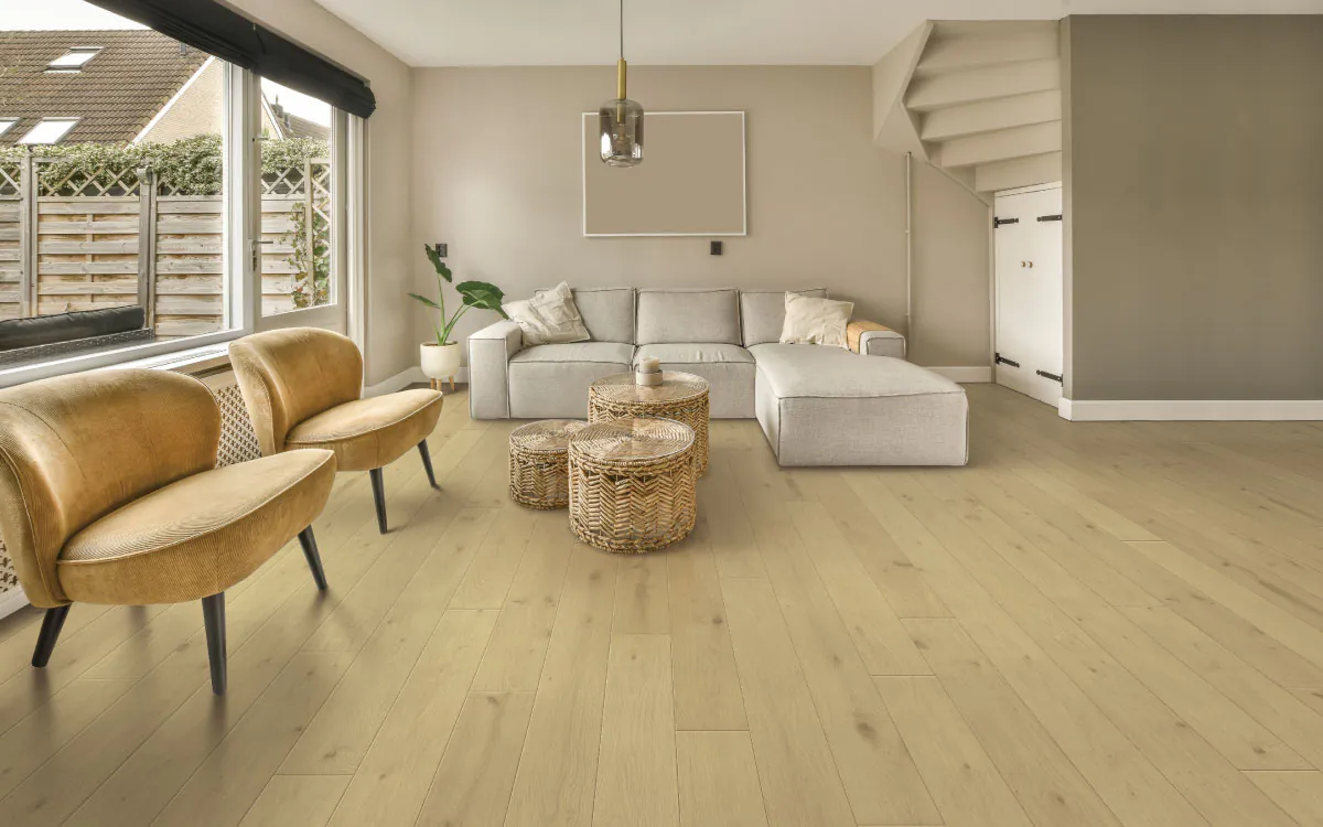 Viking Modern Loft Pasture European White Oak hardwood flooring 7½″ wide