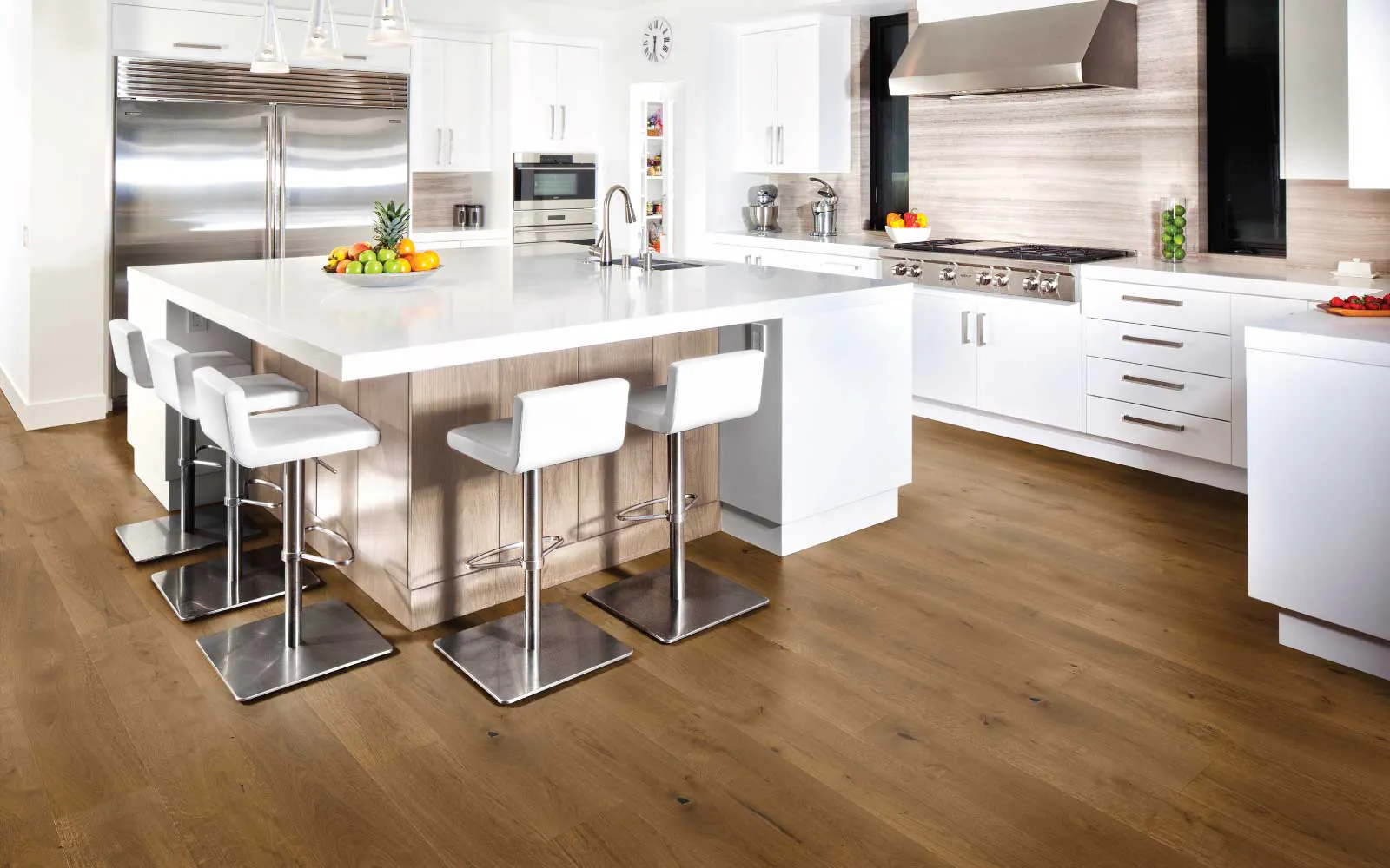 Viking Urban Rustic Golden Fields White Oak hardwood flooring 7½″ wide